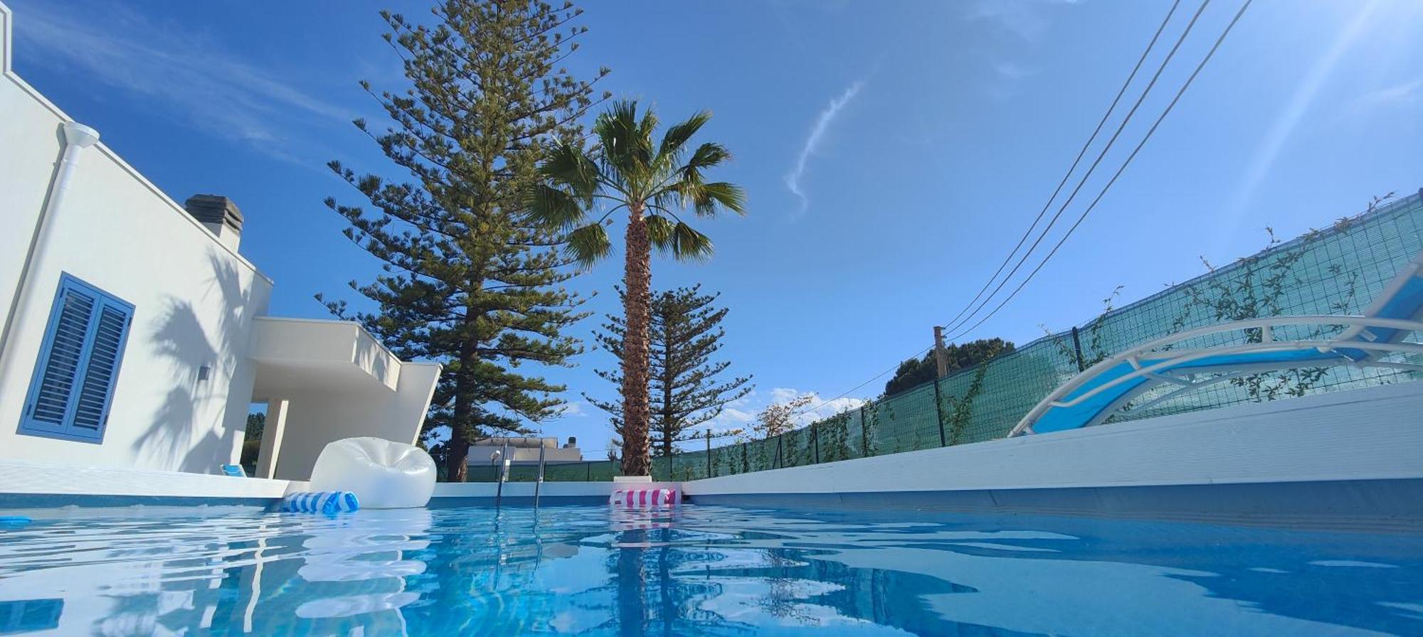 Pool Seaside Relais - Ville Ninfea, Marea, Rosa E Cassiopea Fontane Bianche Luaran gambar