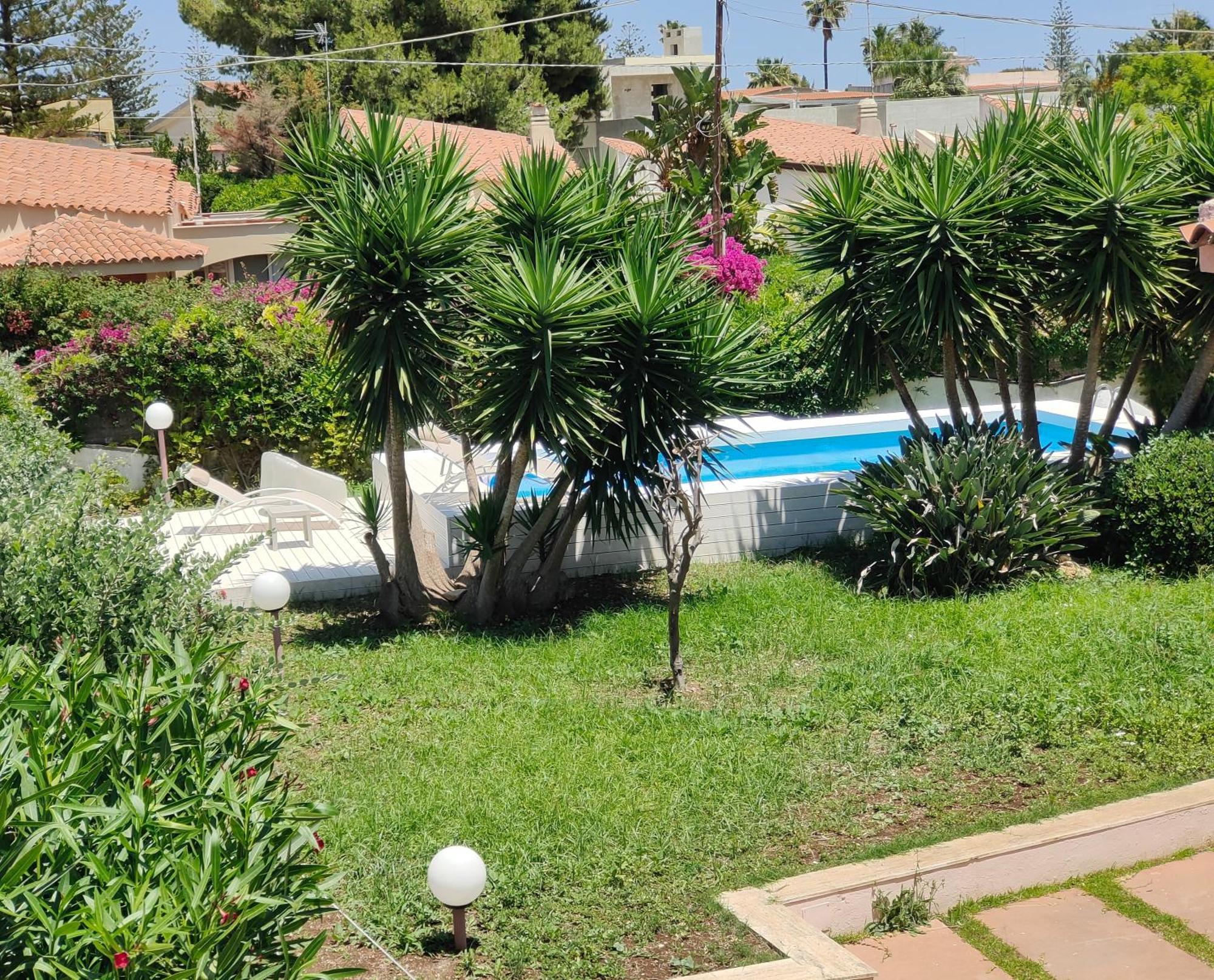 Pool Seaside Relais - Ville Ninfea, Marea, Rosa E Cassiopea Fontane Bianche Bilik gambar